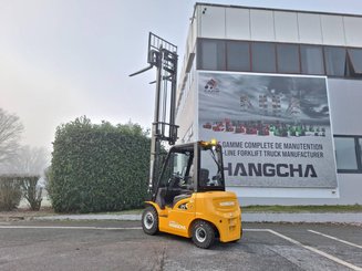 4-Rad Gabelstapler Hangcha XE25i (CPD25-XEY2-SI)