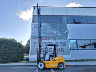 4-Rad Gabelstapler Hangcha XE38i