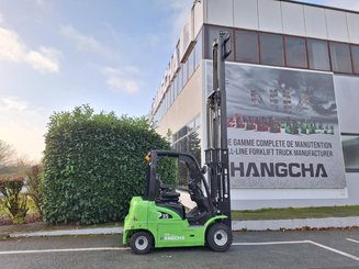 4-Rad Gabelstapler Hangcha XC35i