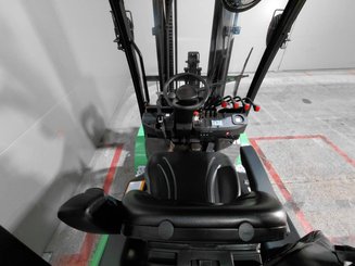 Elektrostapler Hangcha XC35i-2 (CPD35-XCY2-SI) - 6