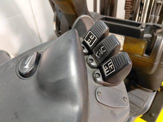 4-Rad Gabelstapler Yale gdp16vx