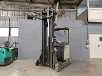 Schubmaststapler Crown ESR5000