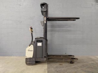 Hochhubwagen mit Deichsel Crown ESI4000-12 - 7