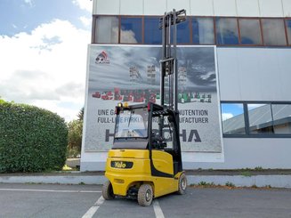 4-Rad Gabelstapler Yale ERP25VL