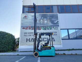 3-Rad Gabelstapler Yale ERP18VTL