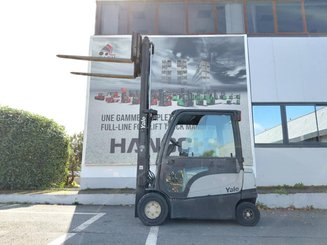 4-Rad Gabelstapler Yale ERP30VL