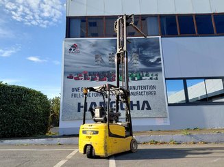 3-Rad Gabelstapler Yale ERP18VTL