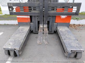 Mehrwege-Seitenstapler AMLIFT 40-15/55