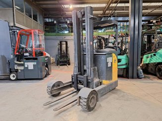Schubmaststapler OM XRS20AC 