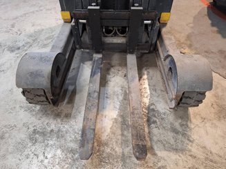 Schubmaststapler OM XRS20AC 