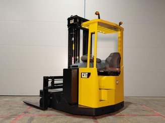 Mehrwege-Schubmaststapler Caterpillar NRM20K