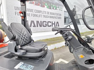 4-Rad Gabelstapler Hangcha XF30G