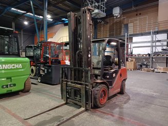 4-Rad Gabelstapler Hangcha XF35G