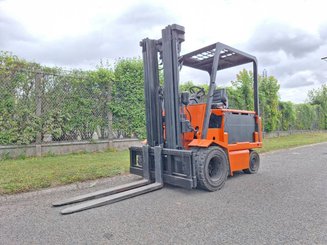 4-Rad Gabelstapler Carer R45N5