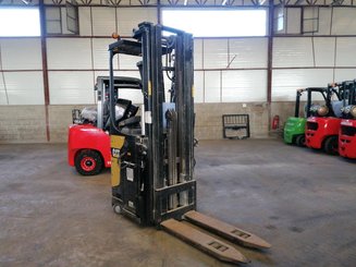 Hochhubwagen Fahrerstand Caterpillar NSR20N