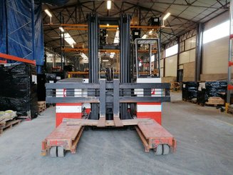 Mehrwege-Seitenstapler Combilift ESA30