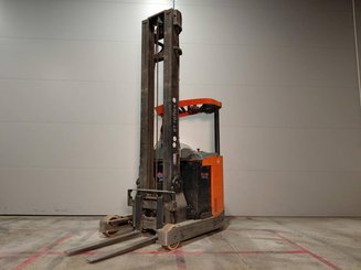 Schubmaststapler BT RRE 160 - 2