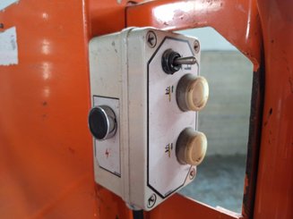 Senkrechtlift JLG TOUCAN DUO