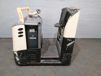 Terminaltraktoren Crown TC3000 - 5