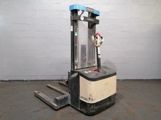 Mitgänger-Spreizenstapler Crown WS2300 1.8