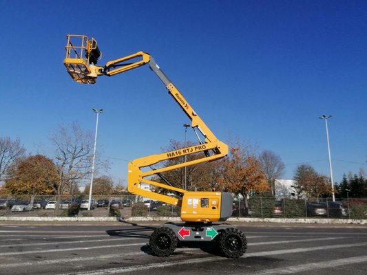 Gelenkarbeitsbühne Haulotte HA16RTJ PRO - 1