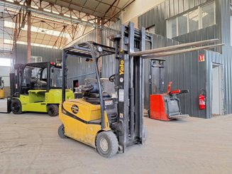 Elektrostapler Yale ERP16VF LWB - 1