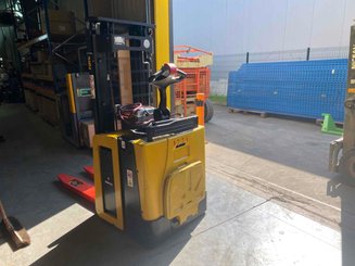 Hochhubwagen Yale MS12X