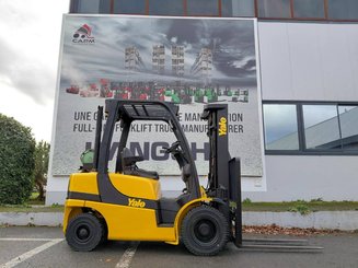 Gasstapler Yale GLP25VX