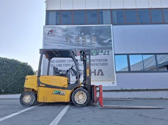 Elektrostapler Yale ERP50VM