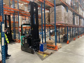 Schubmaststapler Mitsubishi RB14N2HS