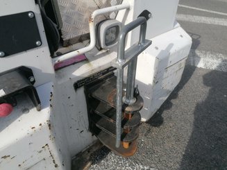 Schlepper Charlatte T135