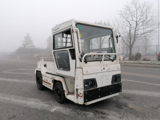 Schlepper Charlatte T135 - 1