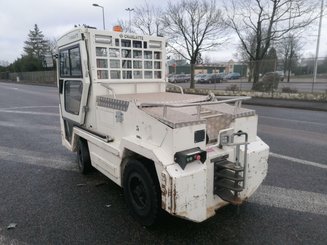 Schlepper Charlatte T135 - 4