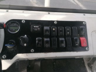 Schlepper Charlatte T135