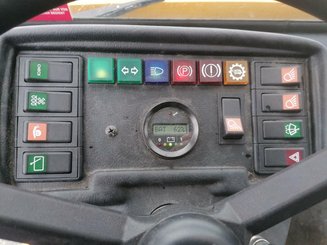 Schlepper Jungheinrich EZS 6250