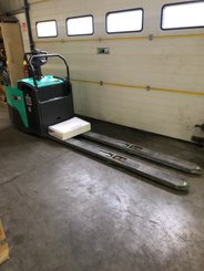 Niederhubwagen Fahrerstand Mitsubishi PBF25N3R MITSUBISHI - 2