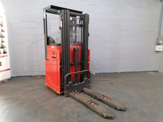Hochhubwagen Fahrersitz Fenwick L12
