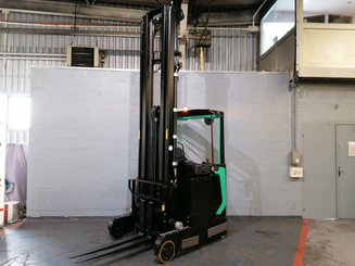 Schubmaststapler Mitsubishi RB16N2HS