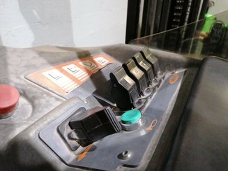 Schubmaststapler OMG NEOS16 SE