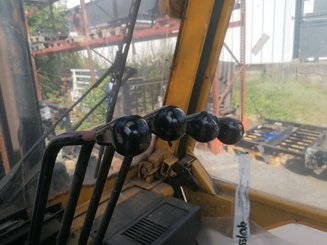 4-Rad Gabelstapler Caterpillar GPL40 - 2