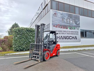 4-Rad Gabelstapler Hangcha XF35G