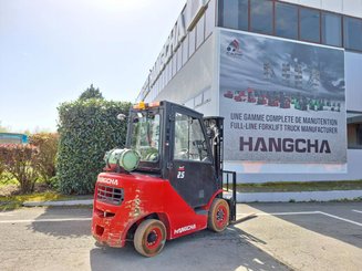 4-Rad Gabelstapler Hangcha XF25G
