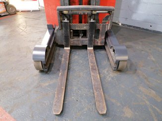 Schubmaststapler Fenwick R20 - 7