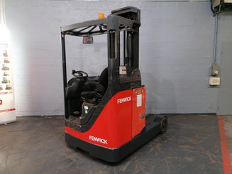 Schubmaststapler Fenwick R20 - 4