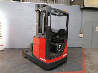 Schubmaststapler Fenwick R20 - 1