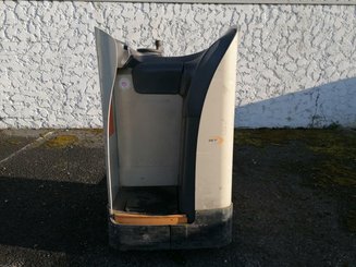 Niederhubwagen Fahrerstand Crown RT4000