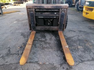 4-Rad Gabelstapler Caterpillar GP30N - 1