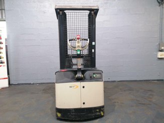 Mitgänger-Spreizenstapler Crown SHR5520-1.1
