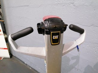 Niederhubwagen mit Deichsel Caterpillar NPP20N2