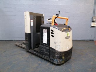 Niederhub-Kommissionierer Crown GPC3045 - 2